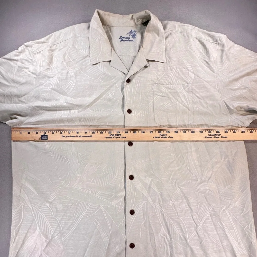 Tommy Bahama Mens XXL 100% Silk Short Sleeve Tropical Leaf Camp Shirt Off White